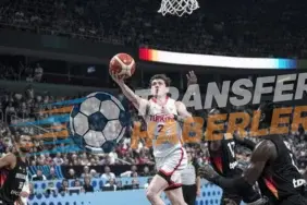 Basketbolda Gümüş Gururu, Futbolda Süper Lig Heyecanı ve Tartışmalar