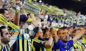 Fenerbahçe’de Kriz Derinleşiyor: Avrupa Hüsranı ve İç Çalkantılar