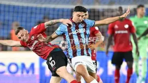 Trabzonspor Gaziantep FK Karşılaşması Sonrası: Puanlar Paylaşıldı, Tepkiler Büyüdü!