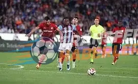 Trabzonspor ile Gaziantep FK Düellosunda Dengeler Değişti: Maçın Kritik Anları ve Taktiksel Bakış