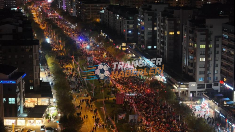 Gemlikli Mustafa Turan’dan Bursaspor Formaları Koleksiyonu: Her Forma Bir Anı, Bir Tarih
