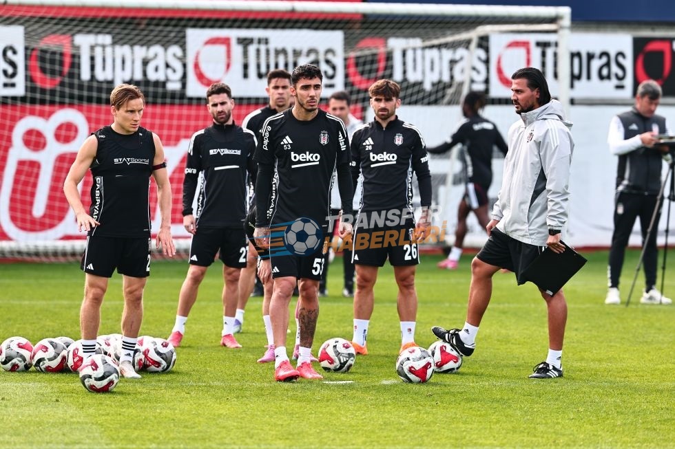 Beşiktaş’ta Derbi Mağlubiyeti ve İdari Kriz: Siyah Beyazlılarda Son Durum