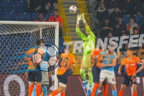 Başakşehir-Trabzonspor Maçı Hakem Kararları ve Tartışmalı Pozisyonlar Analizi