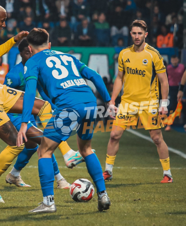 Süper Lig’in Kalbinden Haberler: Derbi Öncesi Analizler ve Takım Gelişmeleri
