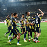 Fenerbahçe, Ferencváros Maçı Öncesi Son Antrenmanını Tamamladı: Kritik Mücadele ve Kadro Detayları