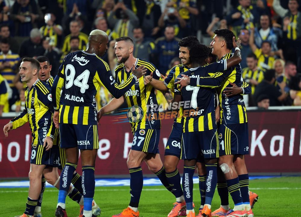 Fenerbahçe Zirveye Yaklaştı, Galatasaray İlk Mağlubiyetini Aldı: Derbi Öncesi Son Durum