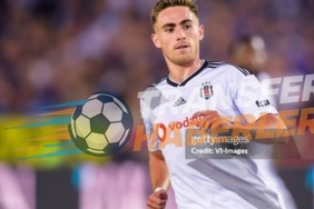 Beşiktaş ve Trabzonspor Gündemi: Sistem Değişikliği, Rafa Silva Krizi ve Fatih Tekke’nin Rekor Yolculuğu