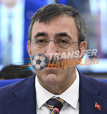 Galatasaray’ın Transfer Politikası ve Gelecek Vizyonu: Salah İddiaları ve Kadro Derinliği İhtiyacı
