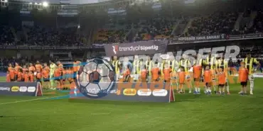Fenerbahçe’nin Başakşehir Beraberliği Sonrası Şampiyonluk Yarışı ve Tedesco Tartışması