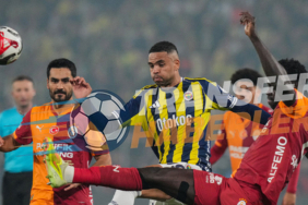 Fenerbahçe-Galatasaray Derbisinin Ardından: Taraftar, Taktikler ve Oyuncu Performansları