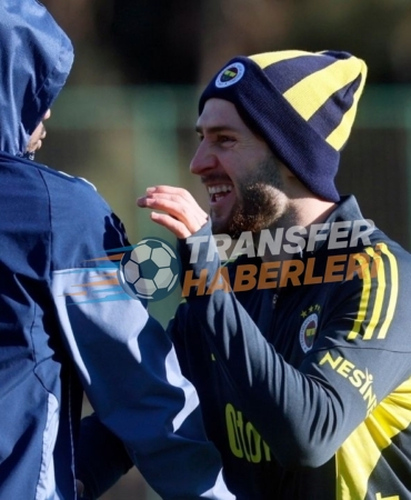 Süper Kupa Derbisi Öncesi Son Detaylar: Galatasaray ve Fenerbahçe’nin Transfer ve Takım Analizi